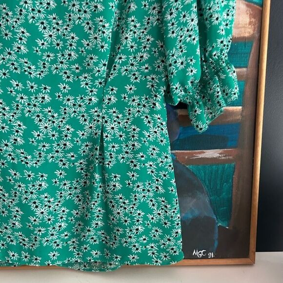 Maison Cinqcent Elegant Green Floral Women's Blouse M - Picture 10 of 13
